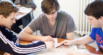 CC744 classe 400x215 .jpg